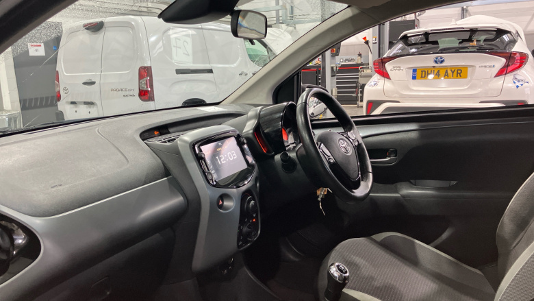 Toyota Aygo 1.0 VVT-i X-Play TSS 5dr Petrol Hatchback